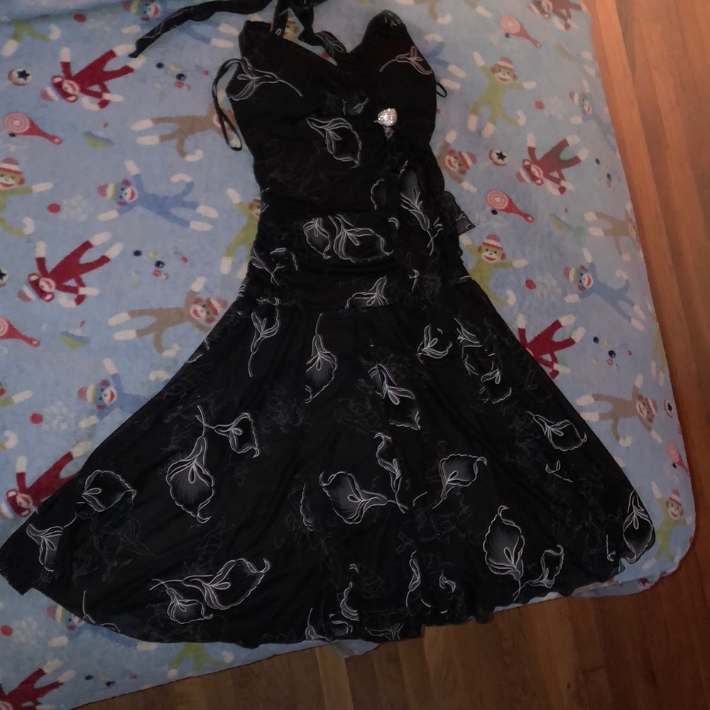 Ynes Black Formal Dress